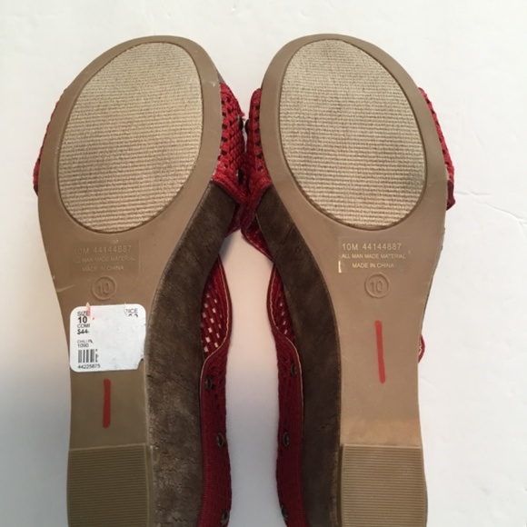 C Est. 1946 Platform Wedges Maroon Size 10 NWT - Picture 4 of 5